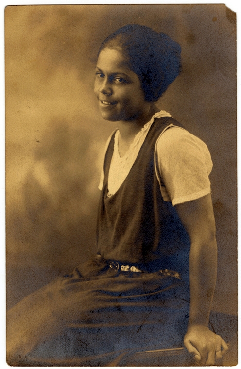 Portrait of Gwendolyn B. Bennett